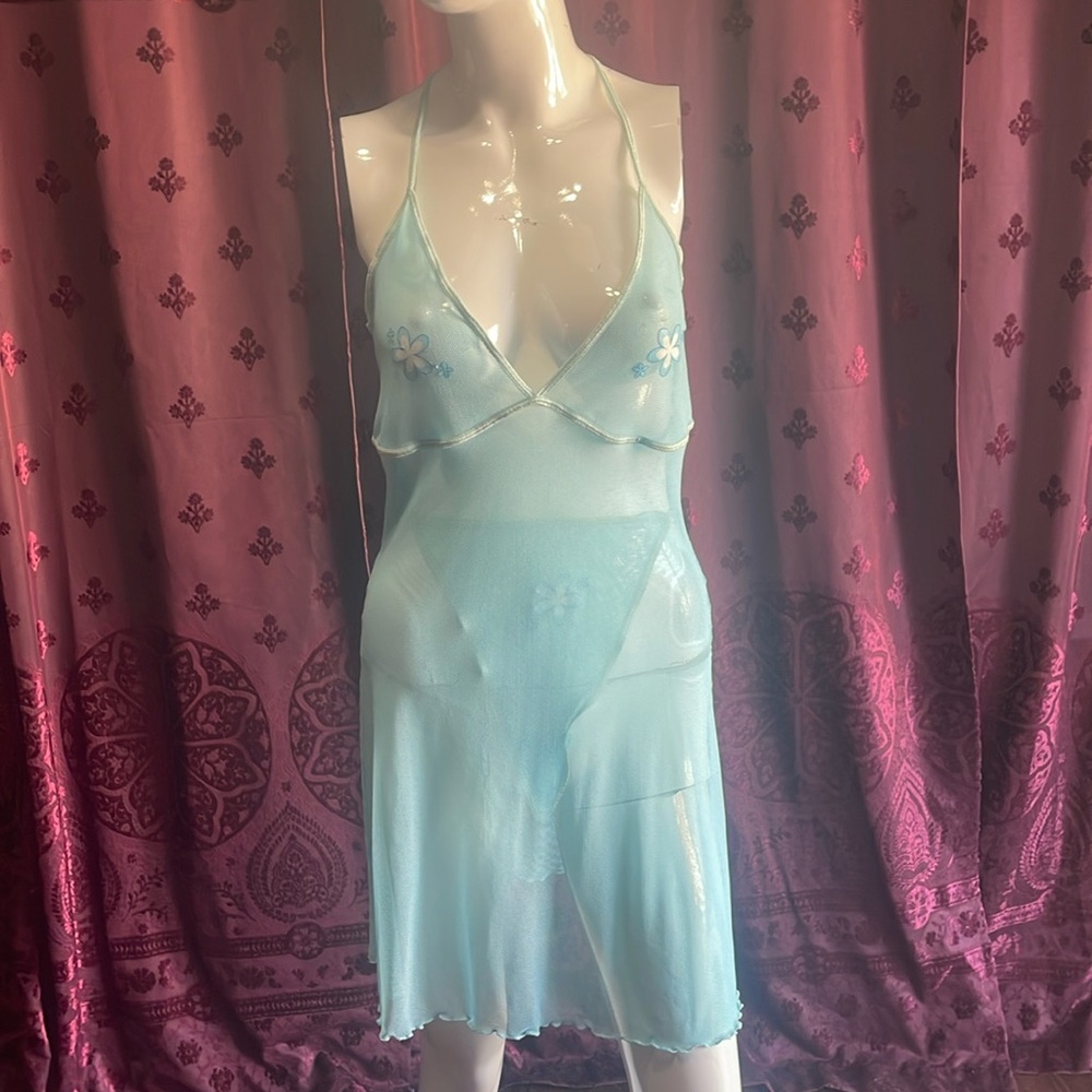 3/$20 NWOT Baby Blue Mesh Y2K Style Flower Chemise Set Size 3XL